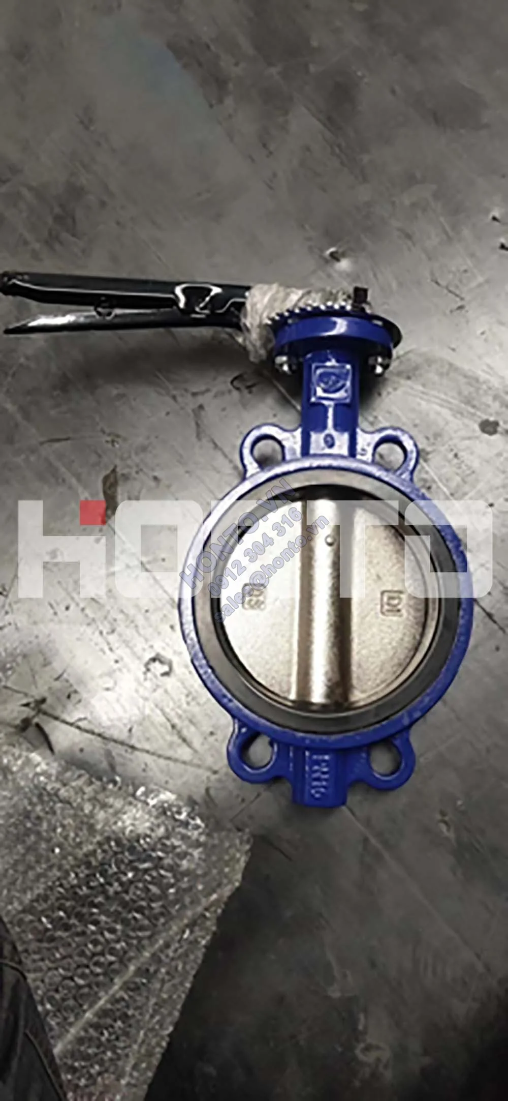 butterfly-valve-wafer-type-1000x2165_0