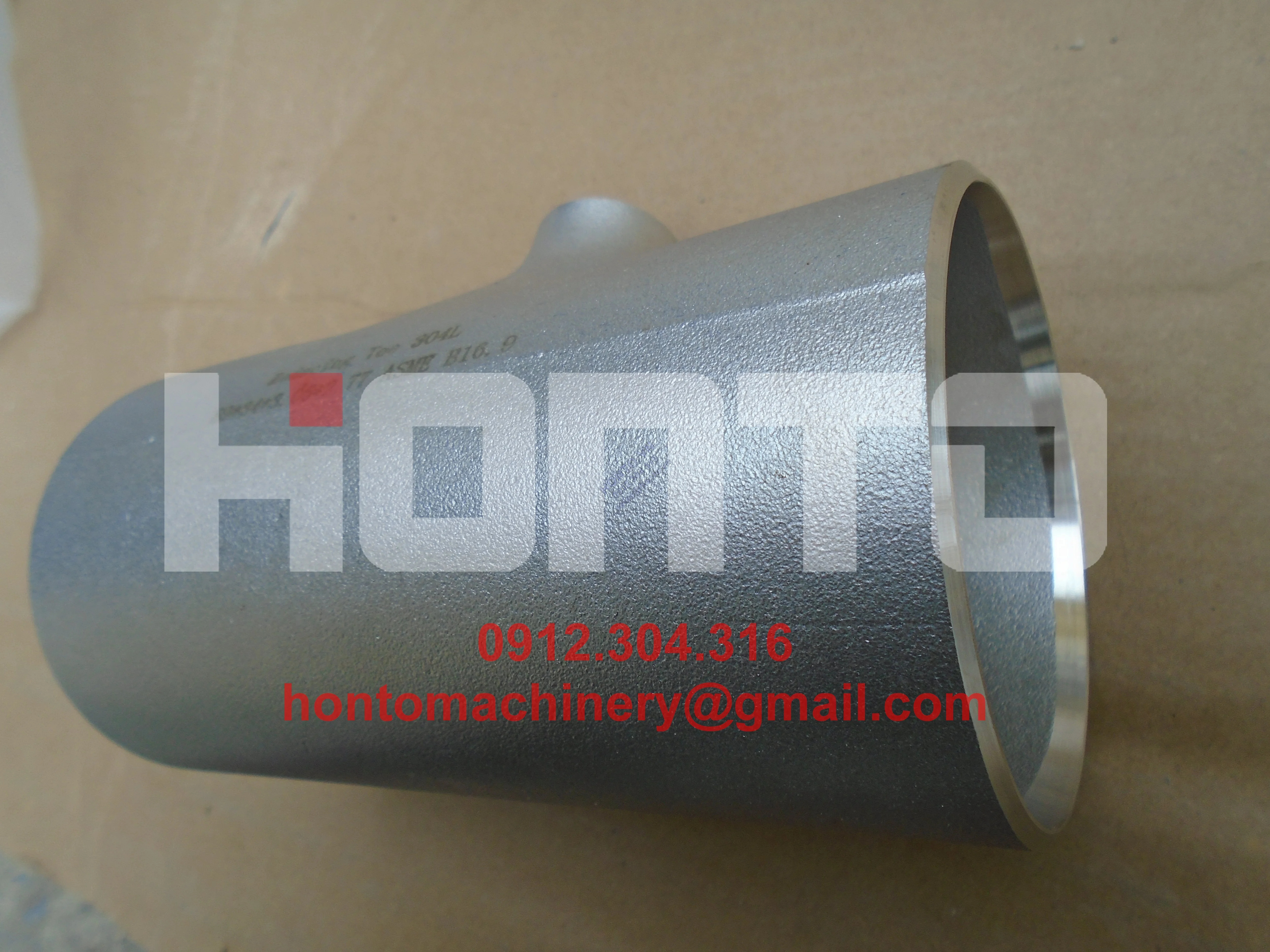 Te-thu-inox-SCH10-304L-89x34x3-05x2-77-ASME-B16-9-HONTO-5152x3864_0