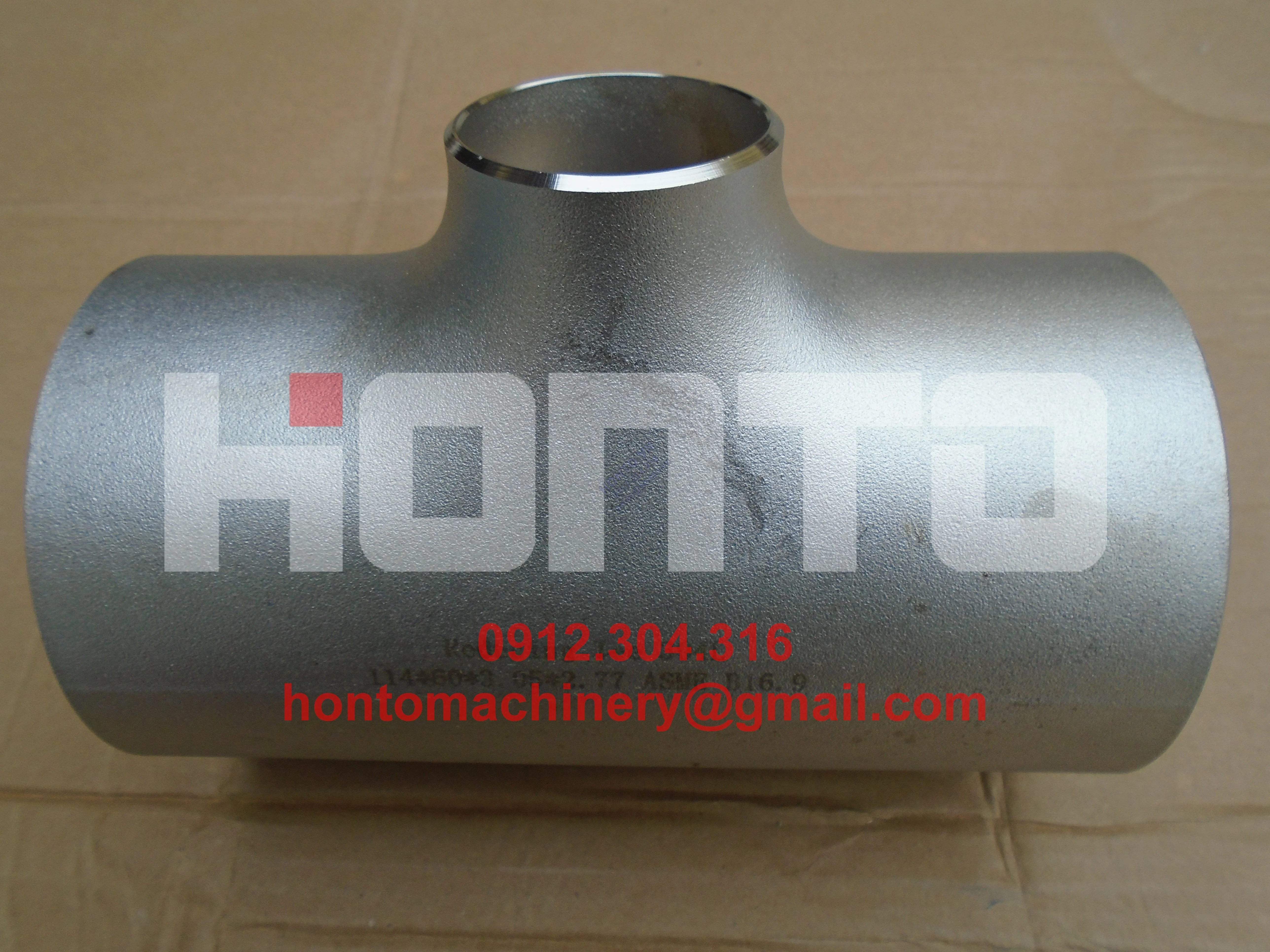 Te-thu-inox-cong-nghiep-SCH10-304L-114x60x3-05x2-77-ASME-B16-9-HONTO-5152x3864_0