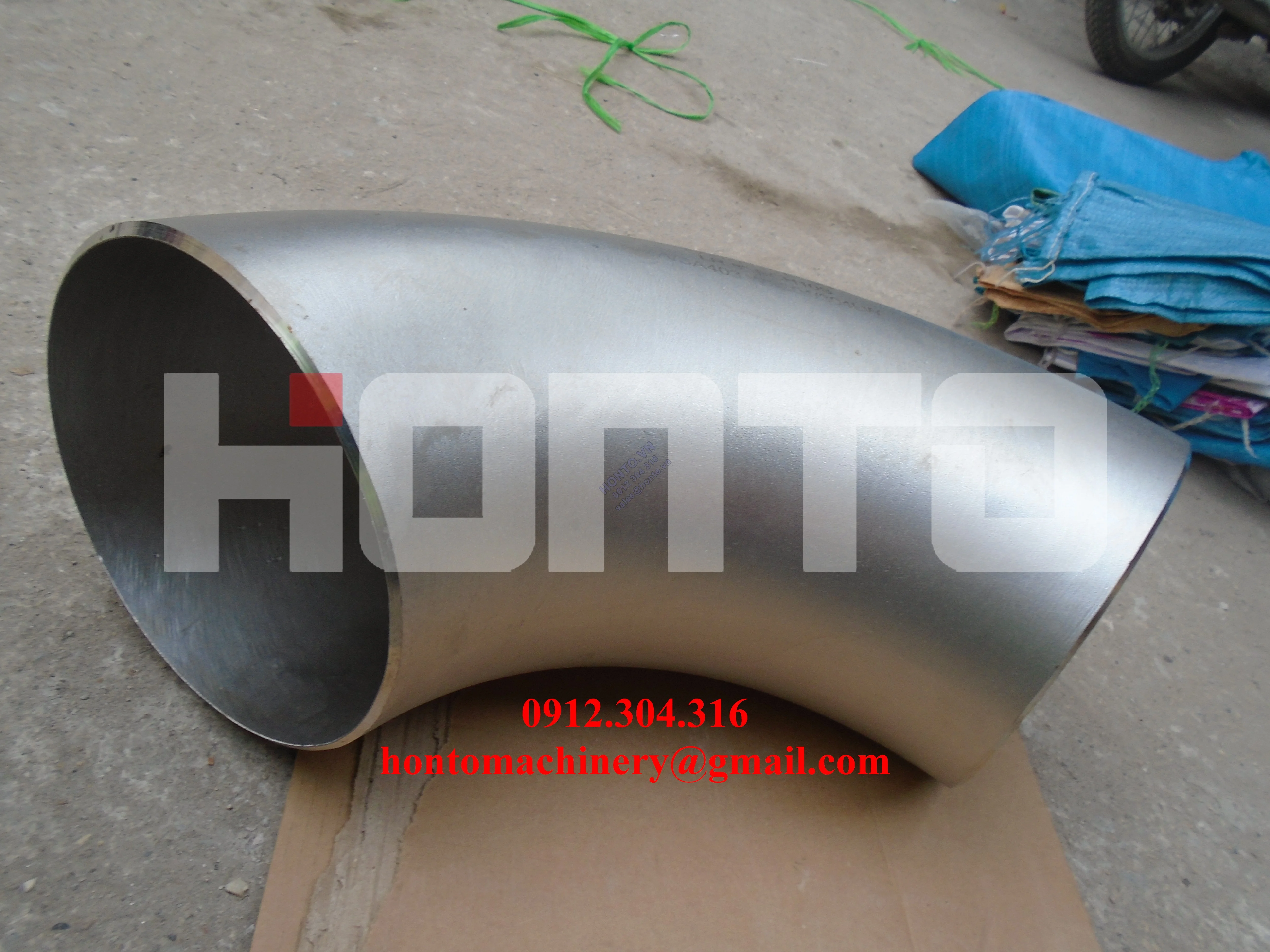 Cut-duc-inox-cong-nghiep-HONTO-5152x3864_0