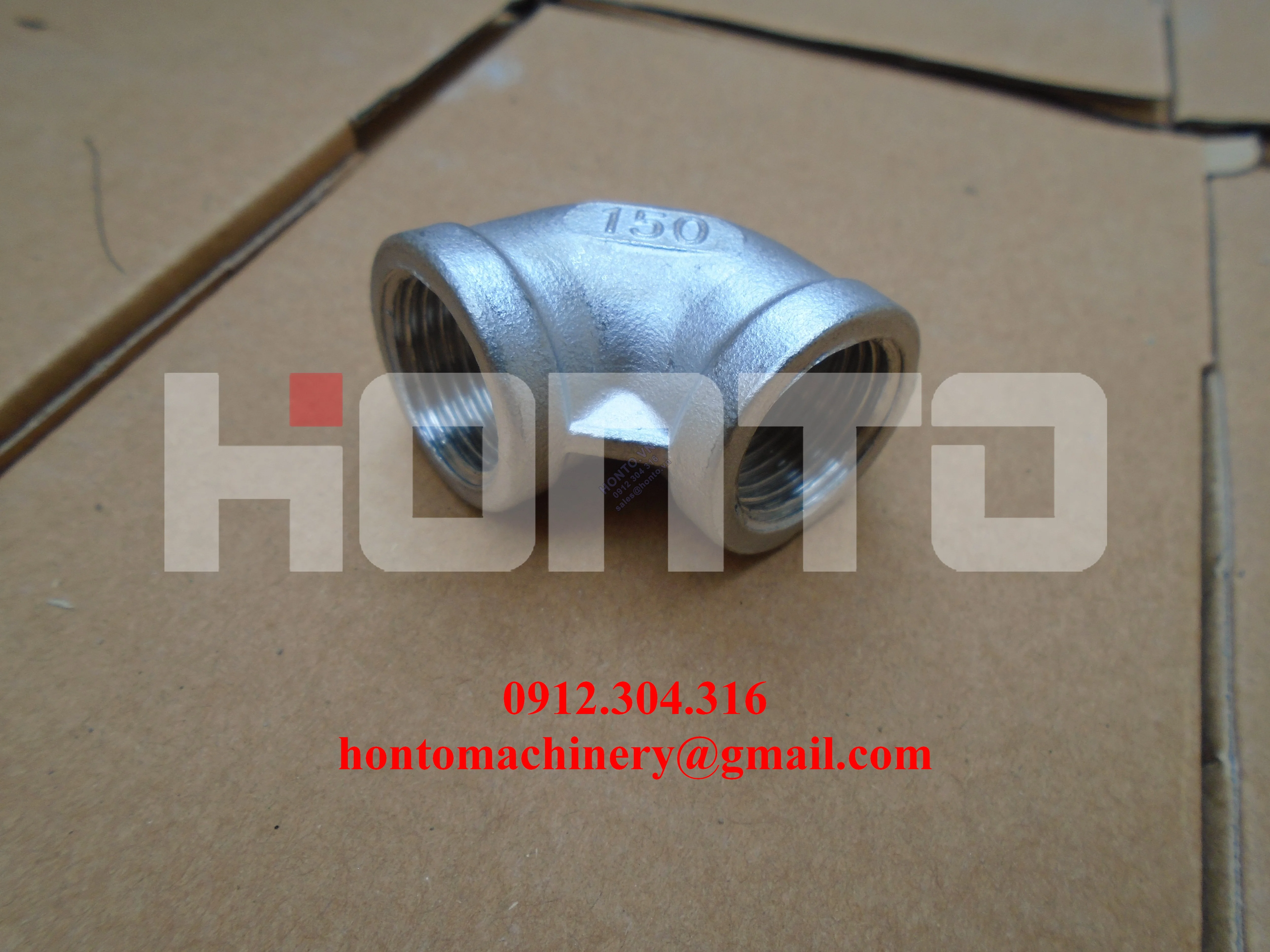 Cut-ren-inox-cong-nghiep-DN15-304-HONTO-5152x3864_0