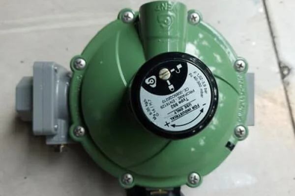 Van giảm áp gas cấp 2