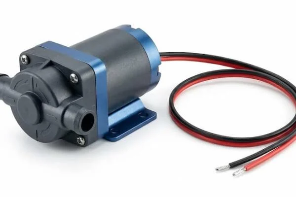 Máy bơm nước điện 1 chiều là gì?