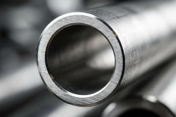 Ống inox 304 phi 50 là gì? Hiểu đúng trước khi chọn