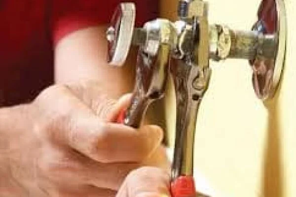 Cách sửa khóa nước