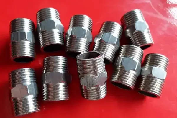 Đầu ren ống nước