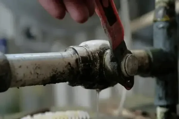 Sửa Van Nước Bị Rò