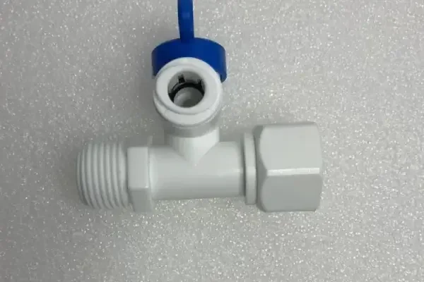 Van khoá máy lọc nước