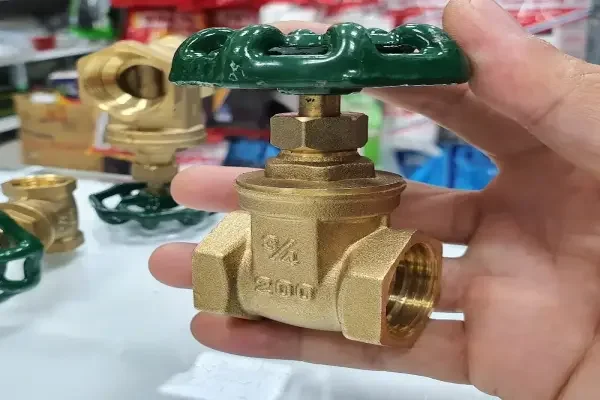 Van khóa nước đồng 34