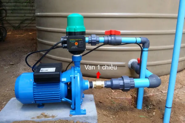 Van máy bơm nước