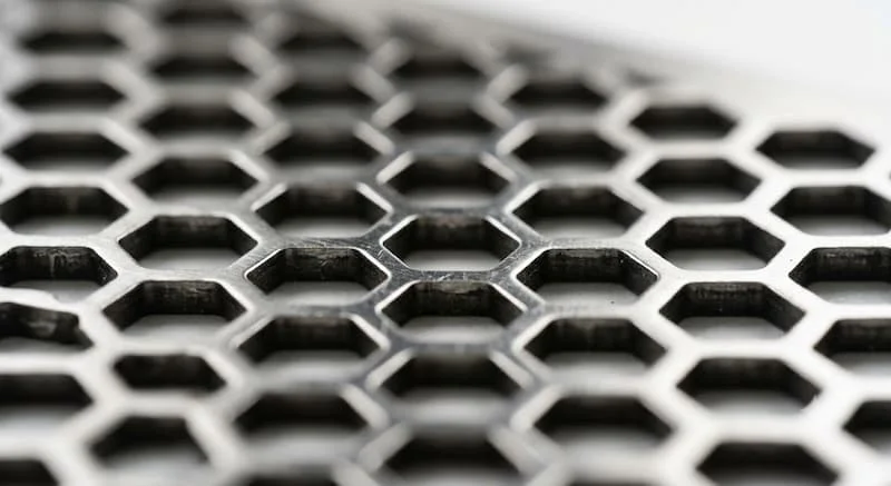 Nguyên lí của lưới tổ ong inox