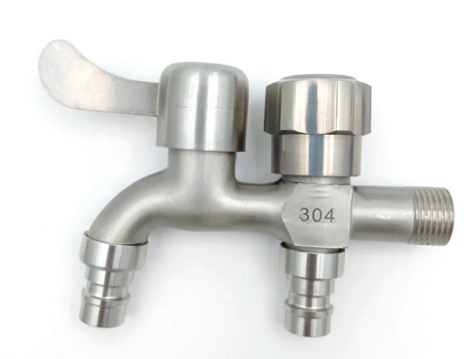 voi-nuoc-2-dau-ra-inox-304